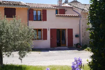 Image de au pied du mont ventoux ideal cyclistes