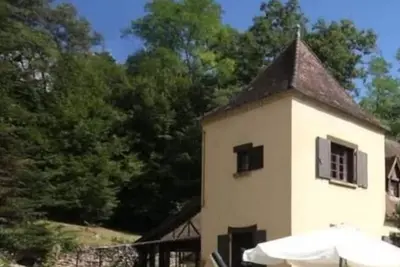 Image de Villa Vezac, Charme, Piscine, Jacuzzi, Sauna, Wifi, Clim, Jardin, \n Familles, Amis.