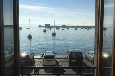 Image de Appartement face Ă la mer, vieille maison de pĂŞcheurs, 6 personnes Granville.