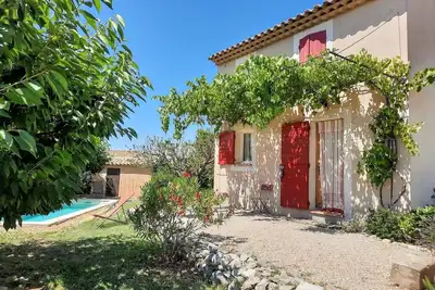 Image de Le Petit Mas, Charmante maison provençale avec sa piscine privée, pour 2 pers.