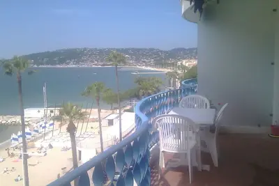 Image de Appartement de 4 pièces Front De Mer 5° étage classé Atout France