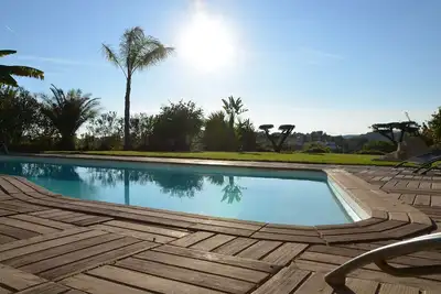 Image de Villa Angel - Vue panoramique avec magnifique piscine et pool house