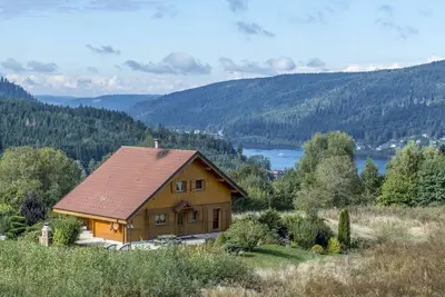 Image de Chalet 14p sauna 8p grand terrain vue lac Homecinema, 200m pistes 5'centre Wifi