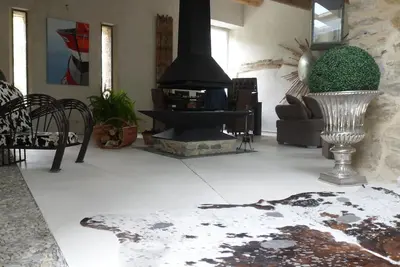 Image de Luxueuse Bergerie Au Pied Du Ventoux Avec Decoration Raffinee Et Originale