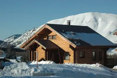 Image de Chalet bois massif familial tout confort, vue magnifique, O'dycea balnéo à 5 mn