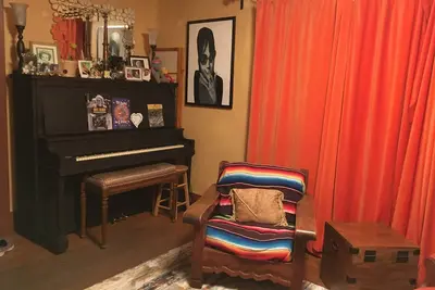 Image de Berkeley Craftsman, maison végétarienne, 99% Walkability Rating