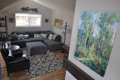 Image de 3 Br House for Families & Professionals - Promenade à pied, brasseries, restaurants