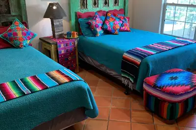 Image de Nouveau Luxe Dans La Retraite Ville / Cantina / Firepit / Favorite for Groups Escapades