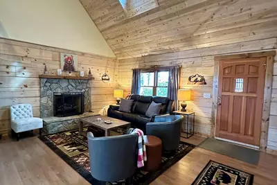 Image de Disponible pour le 4 juillet: Cabine près de Tweetsie Rr, Blowing Rock, Boone et App State