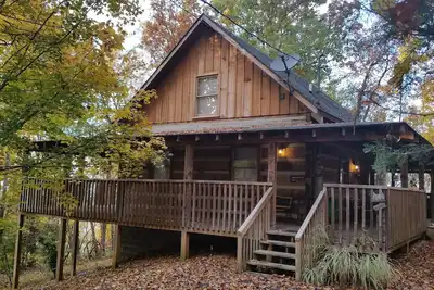 Image de Cabine - Pigeon Forge - Très bien situé - Isolé - Bain à remous - Vue sur la montagne