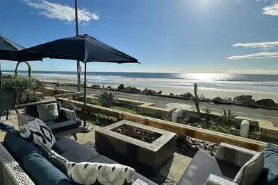 Image de Superbe Seahorse Villa🐬Beachfront Luxury🌊Ac☀️cuisine gastronomique🙌🏻5⭐️