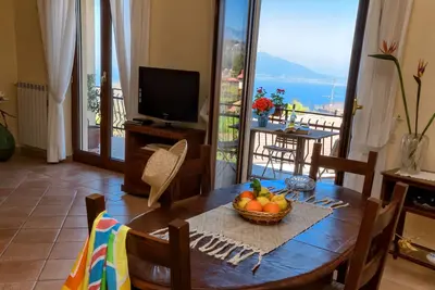 Image de Appartement au centre, avec vue sur le golfe de Naples et le Vésuve, parking, wi-fi