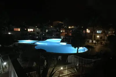 Image de Sabrihome Las Dunas en résidence avec piscine, gymnase, court de tennis