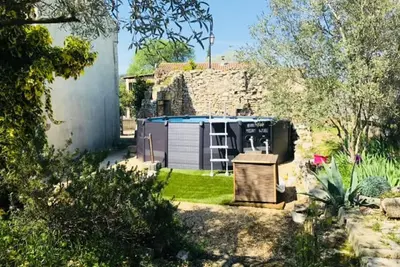 Image de Maison 7 mn de Sommières avec piscine au calme