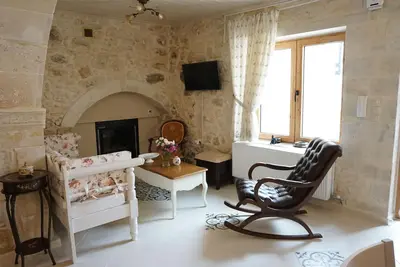 Image de Ioanna House. Une touche romantique lors de vos vacances!