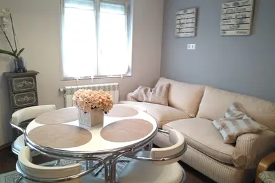Image de bel appartement dans quartier calme