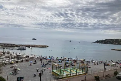 Image de Magnifique T2 face Ă la mer avec parking prox. commerces