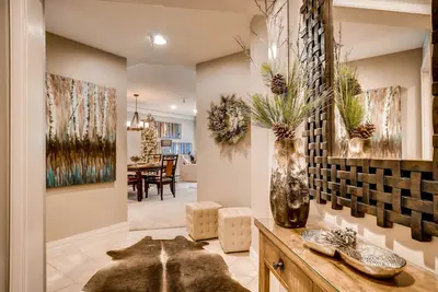 Image de ** A + Luxury - AmaZing & Ski In / Ski Out Tranquil Setting / 1 blk Main St / Peak 9 / Pool