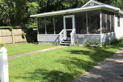 Hayden Cottage, animaux acceptés, véranda filtrée, à pied de la plage