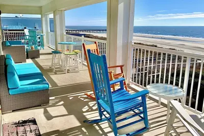 Image de Oceanfront 4br; Au coeur de la Pio; Condos supplémentaires disponibles