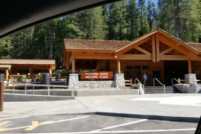Image de Maison de vacances confortable et spacieuse près du golf et des séquoias, dans le parc de Yosemite