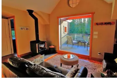 Image de Maison de transport moderne sur 5 hectares boisés