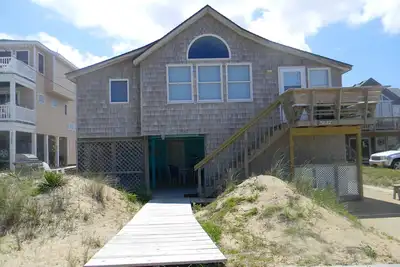 Image de Happy Endings Semi Oceanfront Ocean Views Hot Tub Pool 2 Min Walk To Ocean
