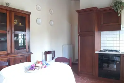 Image de Appartement Il Noce dans ferme avec piscine sur les collines de Pise