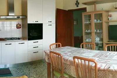 Image de Veneto: stratégique - maison avec jardin