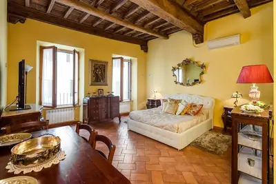 Image de Vatican Empire Navona Apartment via. Paola 38 Rome