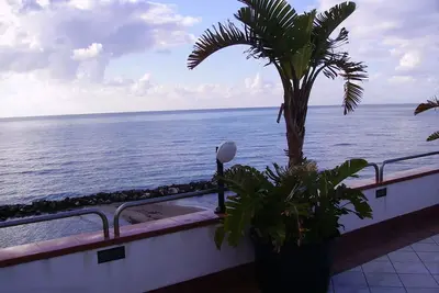 Image de Appartement Avec Terrasse Sur La Mer