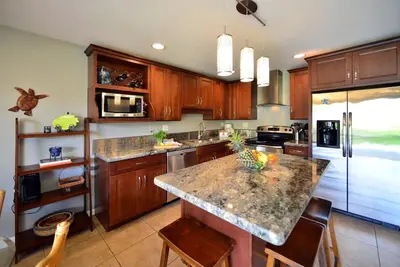 Image de 'Toes In The Sand' Rare Maui Kamaole 2 Bdrm Rez-de-chaussée