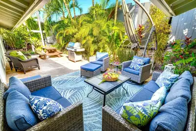 Image de 4 Br Family-Friendly House🌺 Promenade sur les plages, restaurants, boutiques, parc, bain à remous, Ac