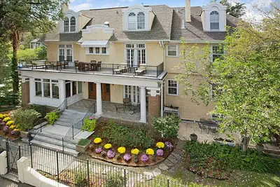 Image de Mansion dans le Garden District