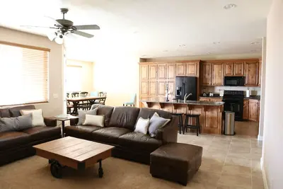 Image de Condo de luxe 4bd / 3bth à Las Palmas Resort, à partir de 240 $ par nuit