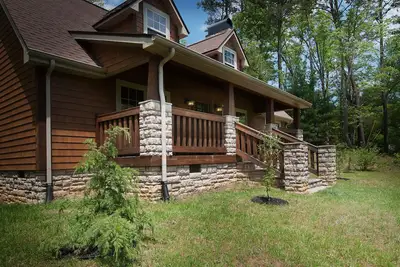 Image de Accès facile 3br / 2. 5ba avec tout le charme des Great Smoky Mountains. Wifi gratuit