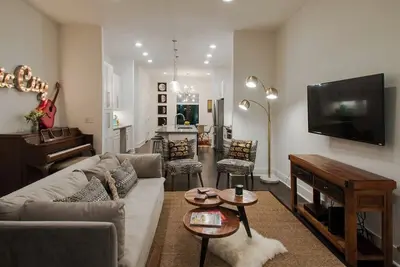 Image de Maison urbaine de luxe avec vues sur le toit du centre-ville! Marcher jusqu'à tellement! !