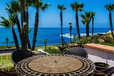 Image de K38 Club Marena 2 Story Villa, Ultimate Beach Pad et Can Check Surf from Bed. .