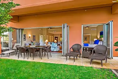 Image de Rez-de-chaussée immense cour privée à 1 minute des piscines / plage / barbecues | Konea 142 Honua Ka