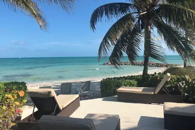 Image de Design Stunning Luxury Beach-House Fully Renovated 5 Stars L