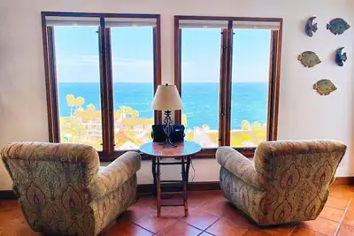 Image de Condo romantique Ă Hamilton Cove, Catalina avec voiturette de golf. Pas D'Animaux S'Il Vous PLAĂŽT