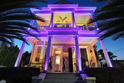 Image de Lepage Maison # 1 Elegant 40% de réduction Automne 6br / 3ba / 16 personnes