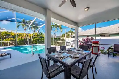 Image de 3Bed / 3Bath grand plan ouvert moderne w / sud face à la piscine - Villa Seven Palms