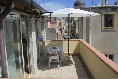 Milazzo Sun & Moon Studio avec Terrasse