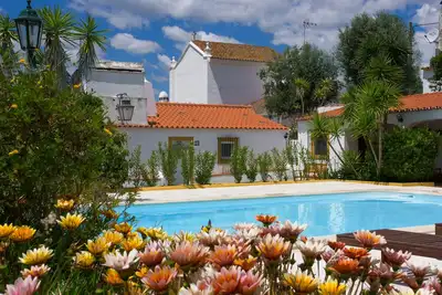 Image de Château, Piscine, Étoiles, Oliviers, Vélos, Route des vignobles, Relax, Evora