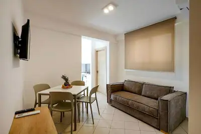 Appartement T2 avec une grande terrasse à 5 minutes de la plage