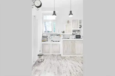 Image de Green Hill, flambant neuf tout juste rénové et meublé à 5 minutes de Trastevere