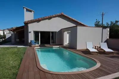 Image de Villa Castelnau - climatisation & Piscine chauffée, nichée dans le Domaine du Château - I