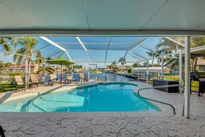 Image de Les lamantins au Dock! Une vue imprenable! Piscine chauffée à l'eau salée, 96 Commentaires élogieux
