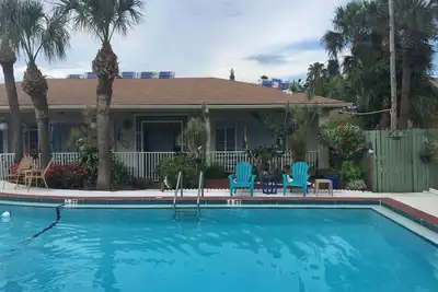 Image de 1 Br Cottage Madeira Beach